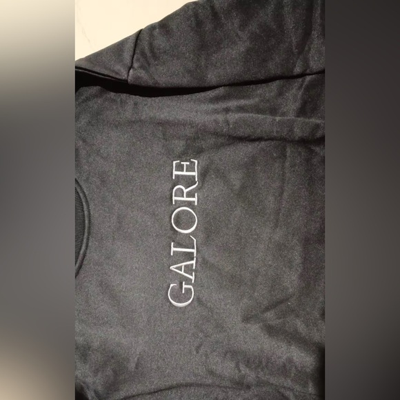 Sweat suit - Picture 2 of 3